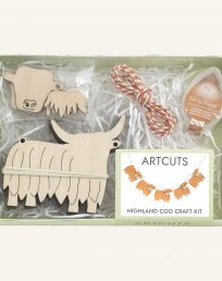 Highland Coo Bunting Wooden Craft Kit