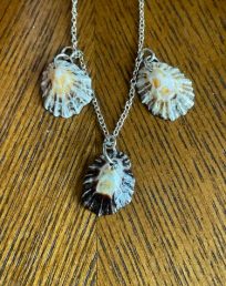 Trio Limpit Shell Necklace