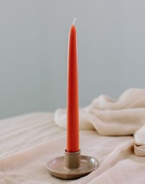 Convive candlestick holder